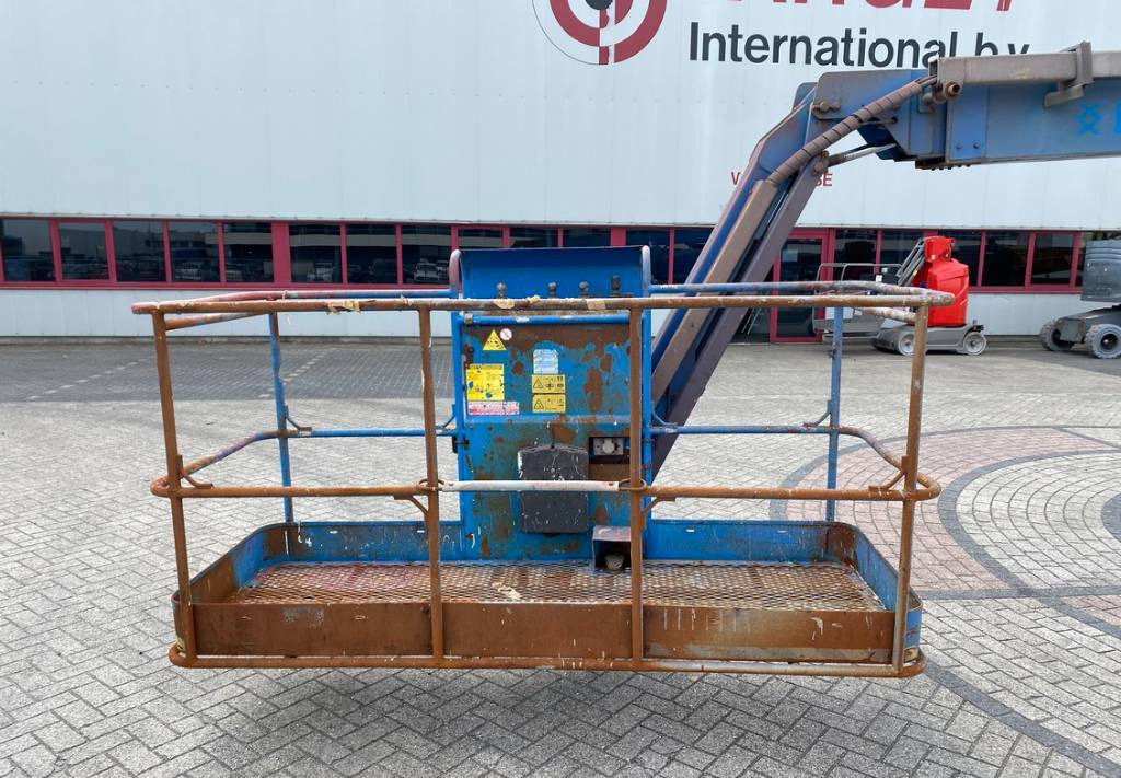 Gelenkarmbühne Genie Z-80/60 Articulated 4x4 Diesel Boom Lift 2577cm: das Bild 19