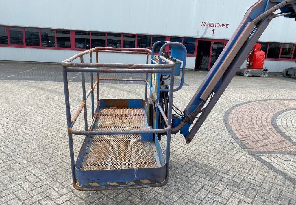 Gelenkarmbühne Genie Z-80/60 Articulated 4x4 Diesel Boom Lift 2577cm: das Bild 17