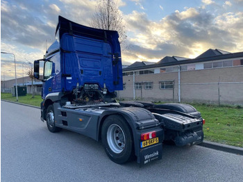 Sattelzugmaschine Mercedes-Benz Actros 1833 ! 2018: das Bild 4