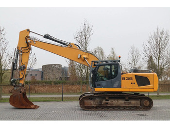 LIEBHERR R 936 Abrissbagger