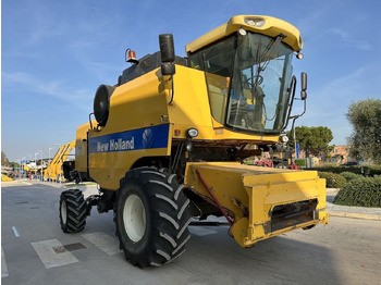 NEW HOLLAND TC series Mähdrescher