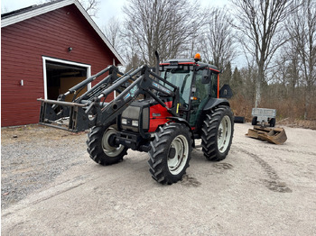 VALTRA A-series Traktor