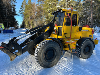 VOLVO 4300 Radlader