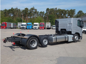 Autotransporter LKW Volvo FM13 460 6x2  Neue RTO , Kassbohrer, Rolfo, Rimo: das Bild 4