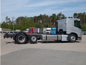 Autotransporter LKW Volvo FM13 460 6x2  Neue RTO , Kassbohrer, Rolfo, Rimo: das Bild 5