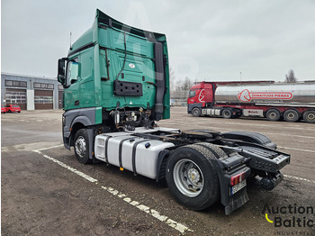 Sattelzugmaschine Mercedes-Benz Actros 1842: das Bild 3