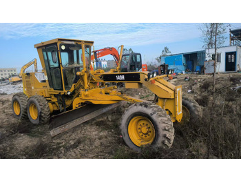 CATERPILLAR 140H Grader