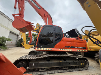 DOOSAN DX300LC-7 Kettenbagger