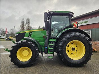 JOHN DEERE 7310R Traktor