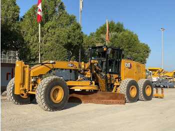 CATERPILLAR Grader