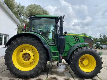 Traktor John Deere 6215R AutoPowr FKH+FZW: das Bild 5