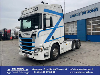 SCANIA R 520 Sattelzugmaschine