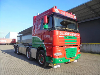 Abrollkipper DAF XF 105 410 FAD 8X4 STEEL SUSPENSION: das Bild 3