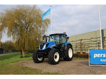 NEW HOLLAND T6.155 Traktor