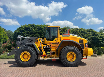 VOLVO L260H Radlader