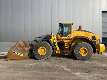 VOLVO L260H Radlader