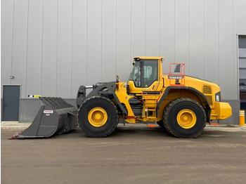 VOLVO L260H Radlader