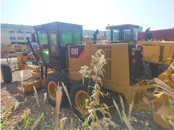 CATERPILLAR 140K Grader