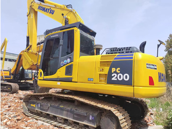 KOMATSU PC200-8 Kettenbagger