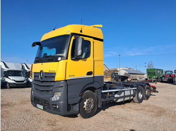 Containerwagen/ Wechselfahrgestell LKW MERCEDES BENZ ACTROS BDF: das Bild 2