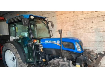 NEW HOLLAND T4.95 Traktor