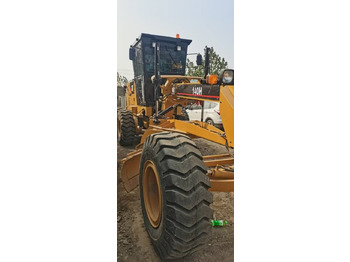 CATERPILLAR 140H Grader