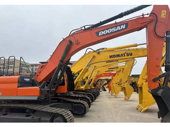 DOOSAN DX300LC Kettenbagger