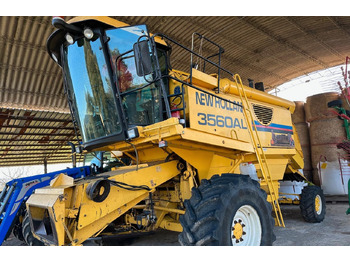 NEW HOLLAND Mähdrescher