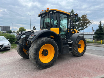 Traktor JCB Fastrac 4220: das Bild 5