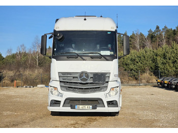 Sattelzugmaschine Mercedes-Benz Actros 1843 / RETARDER / ALU / ADR FL / EURO 6: das Bild 2