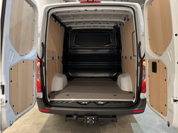 Kastenwagen, Transporter mit Doppelkabine Mercedes-Benz Sprinter 315 CDI L2H1 RWD DC Dubbel Cabine / Euro 6 / Trekhaak 3500 KG / Airco / Camera / 6 Persoons / 500 KM !! / BPM VRIJ !!: das Bild 5