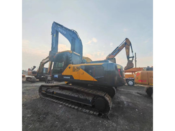 Kettenbagger VOLVO EC290: das Bild 2