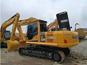 KOMATSU PC220-8 Kettenbagger