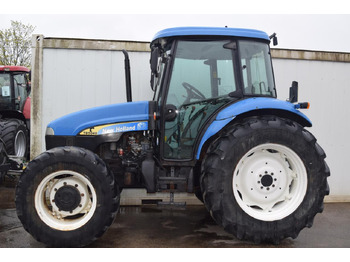 NEW HOLLAND TD5 Traktor