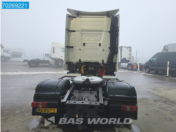 Sattelzugmaschine Mercedes-Benz Actros 1845 Actros 4X2 NL-Truck Mega Retarder 2x Tanks Hebesattel EEV GigaSpace: das Bild 4