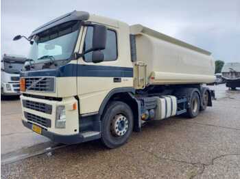 VOLVO FM Tankwagen