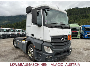 Sattelzugmaschine Mercedes-Benz Actros 1840 ADR: das Bild 2