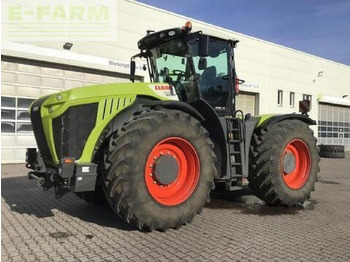 CLAAS Xerion 5000 Traktor