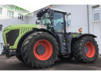 CLAAS Xerion 5000 Traktor