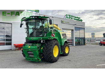 JOHN DEERE 8500 Feldhäcksler