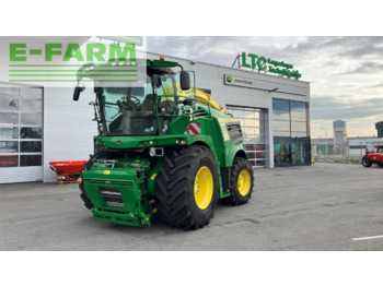 JOHN DEERE 8500 Feldhäcksler