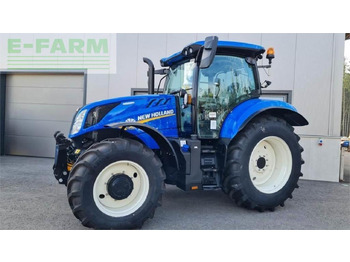 NEW HOLLAND T6 Traktor