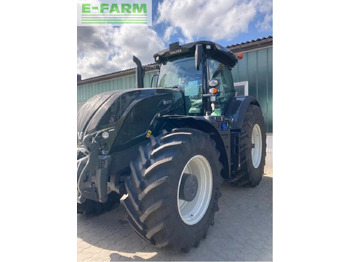 VALTRA S324 Traktor