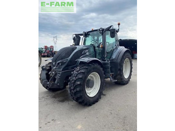 VALTRA T234 Traktor