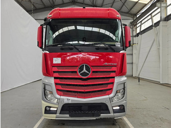 Sattelzugmaschine Mercedes-Benz Actros 1845 EURO 6 / AIRCO: das Bild 3