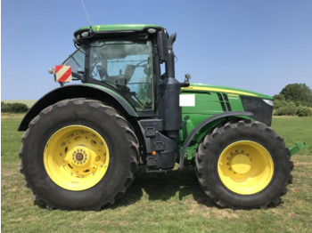 Traktor John Deere 7310R: das Bild 3