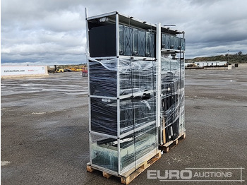 Baugeräte Pallet of Varios Aquariums (2 of): das Bild 4