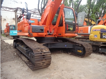 Kettenbagger DOOSAN DX300LC: das Bild 1