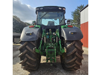 Traktor John Deere 6210 R: das Bild 4