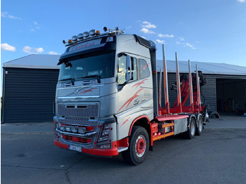 VOLVO FH16 650 Holztransporter